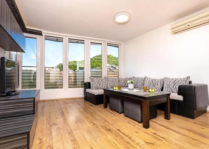Nice 1Bd Apartment Next To Medical University By Flat Mаnager
