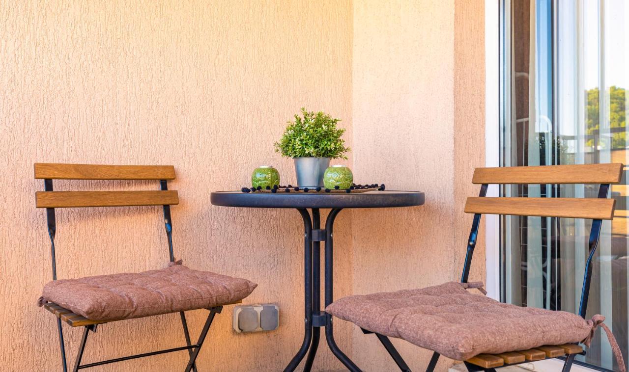 1bd Next To Medical By Flat Mаnager Apartment